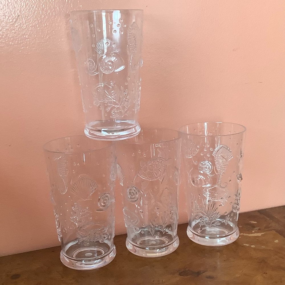 Clear Embossed Sea Life Drinking Glasses - Set of 4 16oz.
